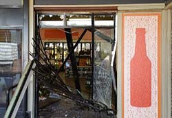 Emergency 24x7 Shopfront Repairs Wollongong